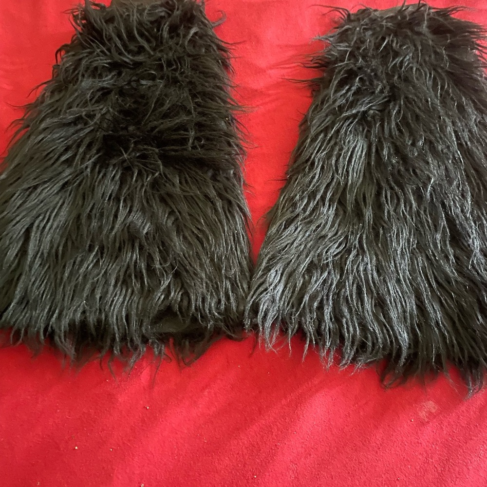 Chic Black Faux Fur Leg Warmers